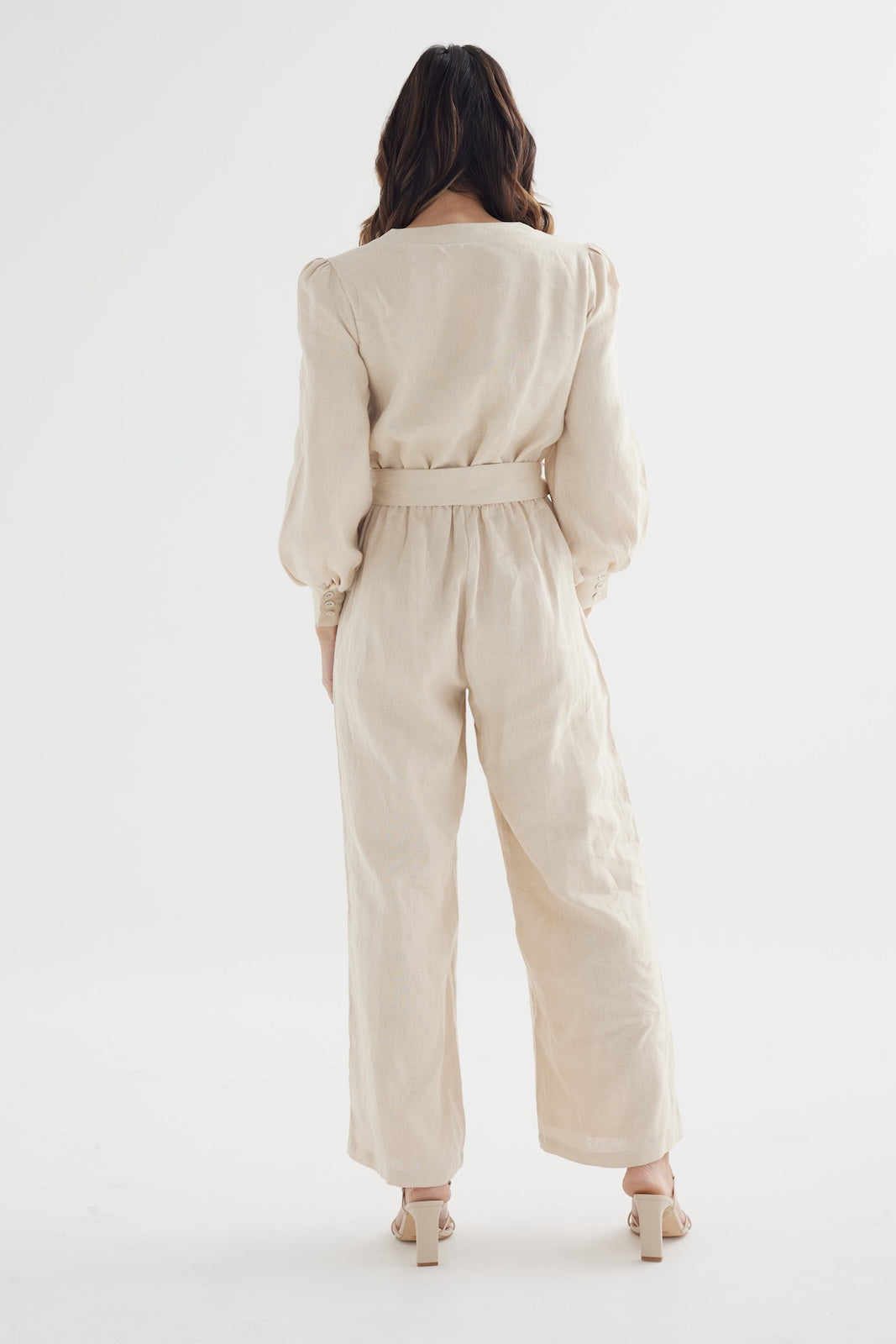 Tulip Jumpsuit – Sand Linen Nursing-Friendly